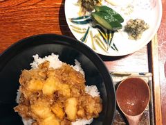 -みかわ是山居