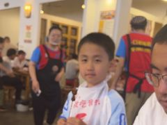 -冶建镜子·老南昌大排档·江西虾王(总店)