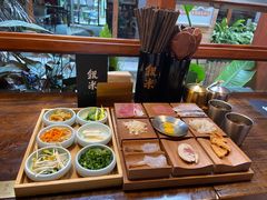 -银米·云南传统过桥米线(双廊黑金冠店)