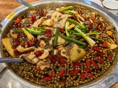 -乡土特色.冷锅鱼.牦牛肉汤锅