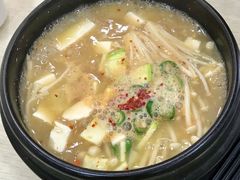 -拌来拌去石鍋拌飯(文鼎店)