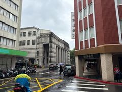 -三民书局(重庆南路店)