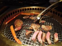 -铭牛烧肉·和牛海鲜自助(高新月牙湖店)