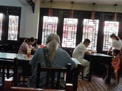 大堂-长人馄饨铺(解放街店)