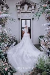 点击看大图 -GRACE KELLY婚纱与礼服(北京店)