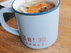 -蜜桃餐厅·伴山(湖滨商业街店)