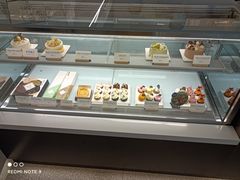 面包甜点陈列柜-派悦坊·甜品·蛋糕(虹口龙之梦店)