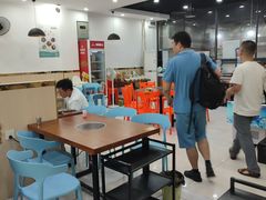 -老何家后安粉·糟粕醋海鲜火锅(三亚湾椰梦长廊店)