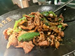 -费大厨辣椒炒肉(高铁吾悦广场店)