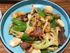 阳江小盆菜-先记烧鹅王·本地粤菜(福永店)