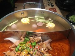 鲜牛杂鸳鸯锅-左庭右院鲜牛肉火锅(新梅广场店)