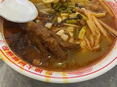 -柳大厨螺蛳粉(人民路总店)