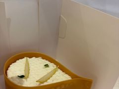 -VERIE BAKEHOUSE
