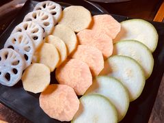 -唯成•韩国炭火烤肉 유성고기