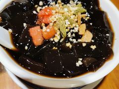 -炉小二铜锅牛蛙•川湘菜(三里屯店)