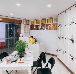 -镁连社·美联社