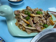 -崴海渔村(虹梅路店)