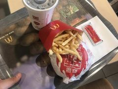 -麦当劳(军博店)