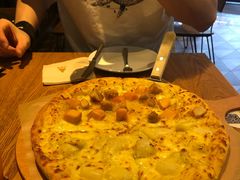 -乐凯撒披萨(东方新世界店)