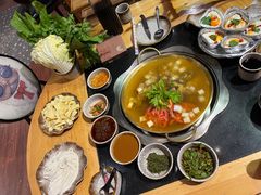 牛排锅-顶顶汤火牛排火锅·经典铜锅涮肉