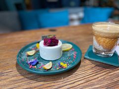 -84那年咖啡馆(李沧万达店)