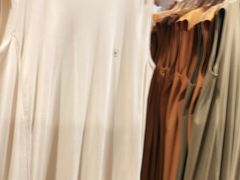 -优衣库(广州天河领展广场店)