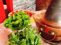 -羊家胡同·龙虾烧烤火锅(龙汇路店)