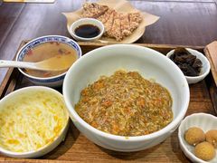 -蟹上黄·蟹黄面·江南糖水(人民广场店)