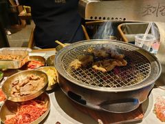 -草家酱蟹炭火烤肉店(珲春南路一店)