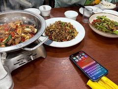 -湖南人家湘菜馆(镇江路店)