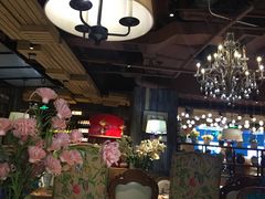 大堂-领鲜活海鲜榴莲自助火锅(东门店)