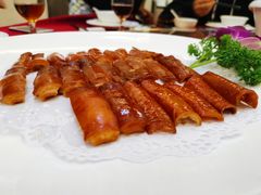 -轩记海鲜餐厅·四十五年老字号·经典粤菜(西区彩虹店)