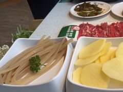 -潮牛壹号鲜牛肉火锅(光谷天地店)