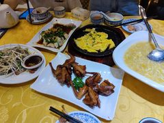 红烧乳鸽-粤·向群饭店(泮塘路店)