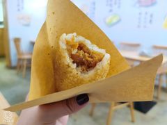 -正南齐北·老街糯米团(洪崖洞店)