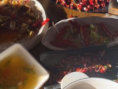 -隔壁老王·家常云南菜(花巷店)