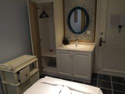 -静博士养生美容连锁