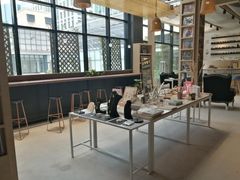 -光海书局(南京东路第一百货店)