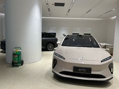 -蔚来空间(北京颐堤港店)