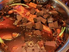 -大口潮边炉中餐火锅