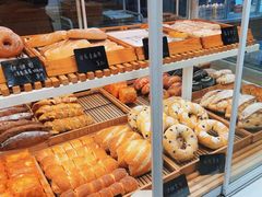 -焙丽拾光(麦凯乐直营店)