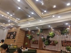 -佰搭果·广式茶餐厅(西华路店)