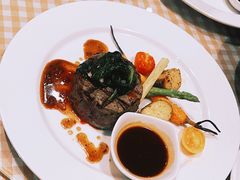 -园丁顿西餐厅(亦庄创新大厦高新视听产业园店)