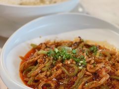 鱼香肉丝-新川办餐厅