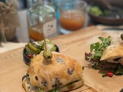 超级牛肉帕尼尼-O'mills Sourdough Bakery&Bistro(永嘉路店)