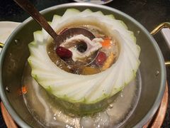 -得意咚瓜·顺德鱼生·冬瓜火锅(深圳首店)