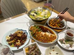 -手抄板凳江南菜(湖滨商业街店)