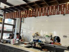 -长人馄饨铺(解放街店)