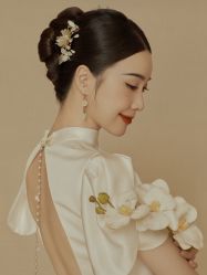 -樱花婚纱摄影