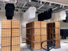 -迪桑特DESCENTE(北京三里屯BLANC店)